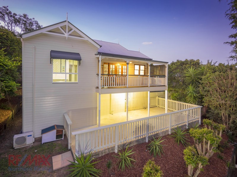 5 Mascotte Ct, Eatons Hill QLD 4037