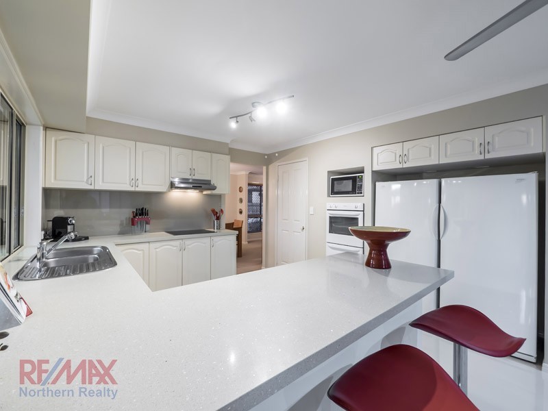 5 Holly Court, Albany Creek QLD 4035