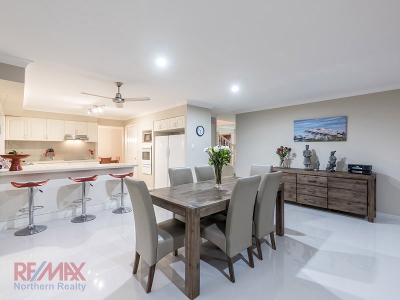 5 Holly Court, Albany Creek QLD 4035