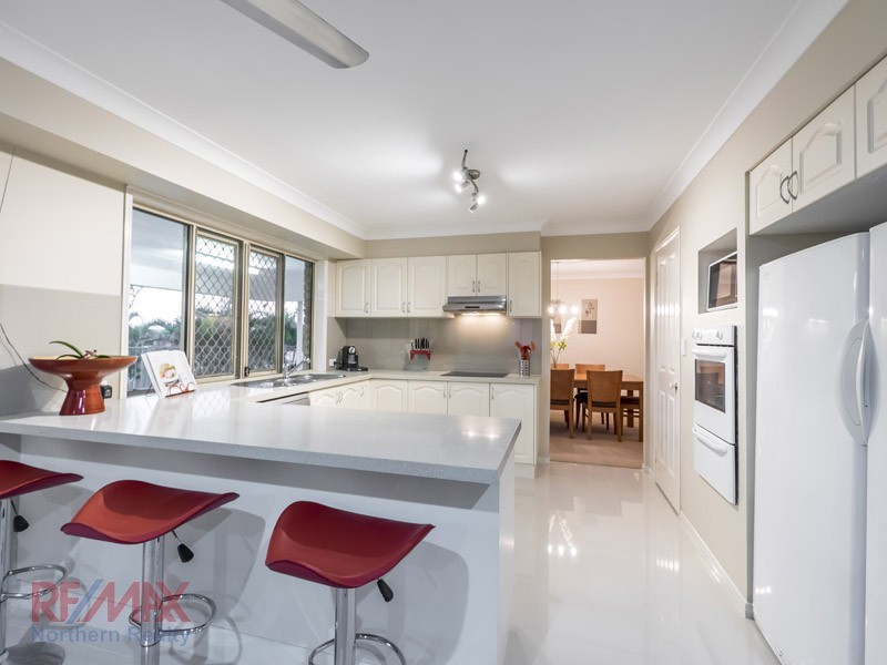 5 Holly Court, Albany Creek QLD 4035