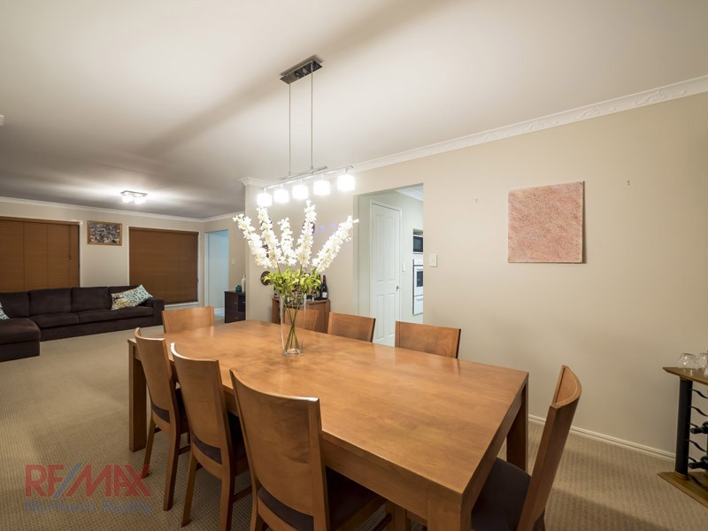 5 Holly Court, Albany Creek QLD 4035