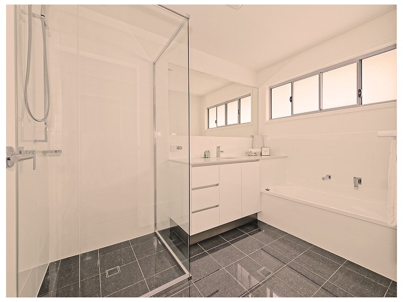 9 Boonal Street, Nudgee QLD 4014