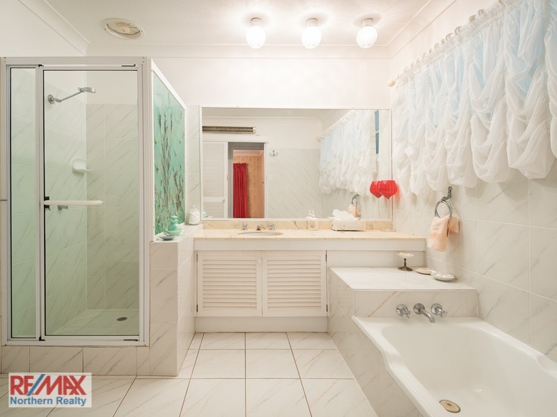 28 Oxford St, Joyner QLD 4500