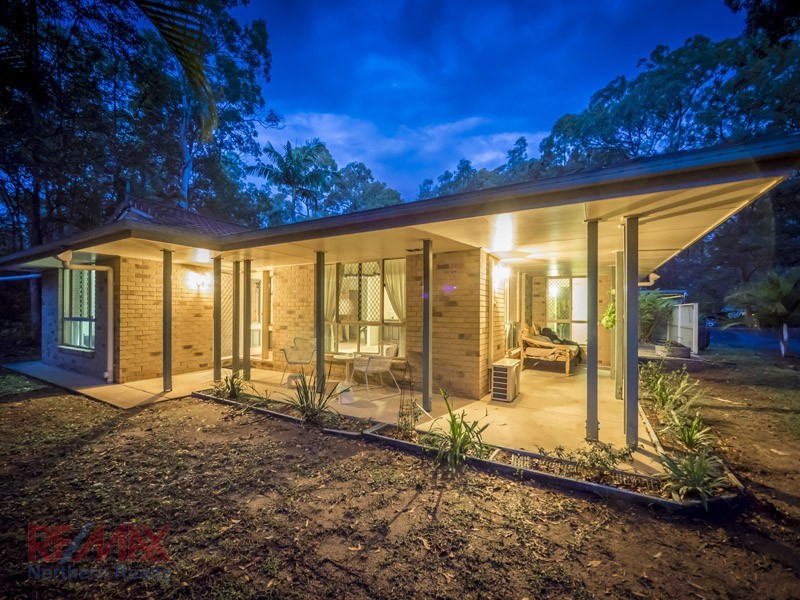 1 Harrier Place, Warner QLD 4500