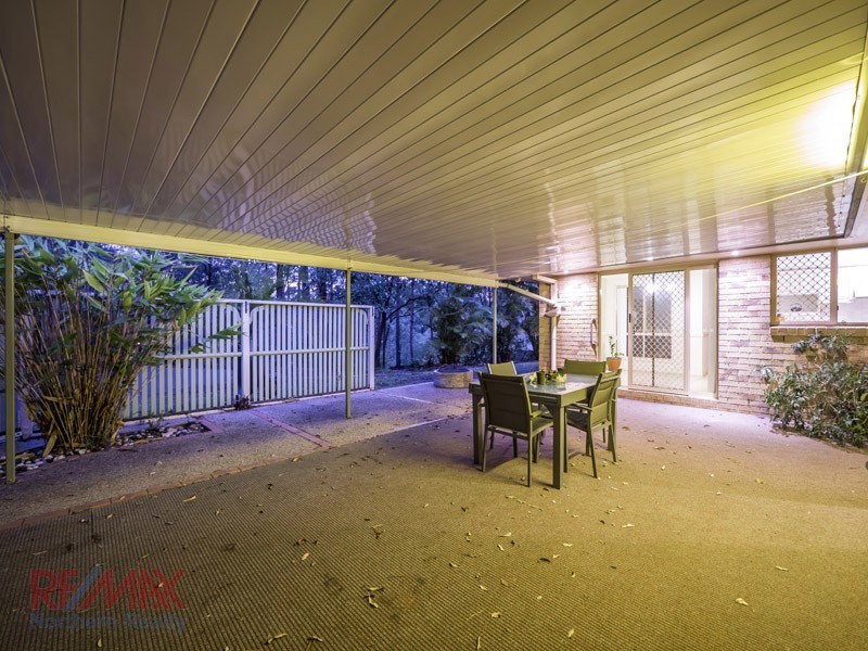 1 Harrier Place, Warner QLD 4500