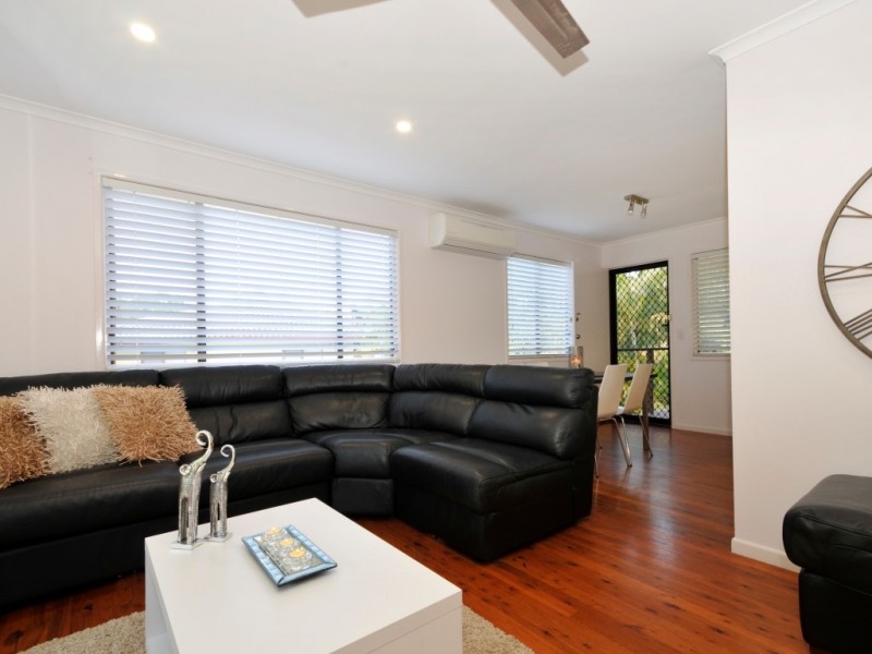 37 Teenan Street, Ferny Hills QLD 4055