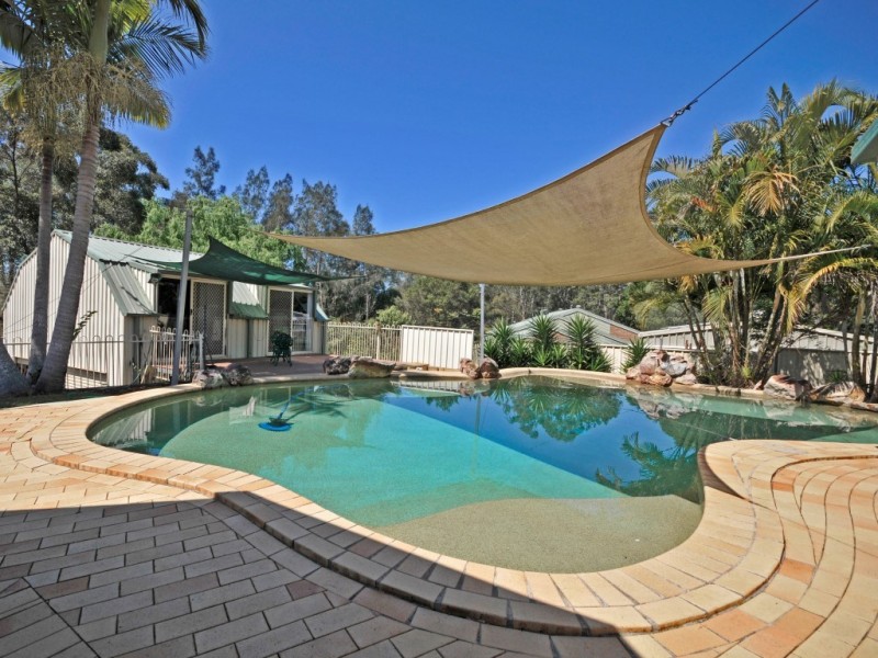 14 Weston Drive, Bunya QLD 4055