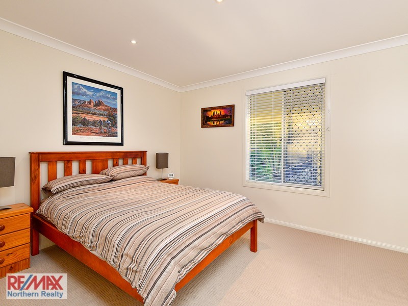 17 Whipbird Court, Cashmere QLD 4500