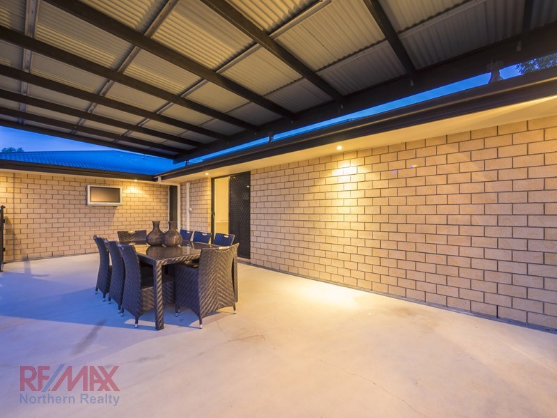 9 Canopy Cl, Warner QLD 4500