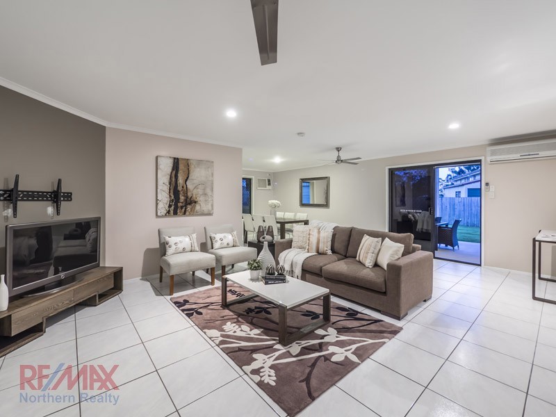 9 Canopy Cl, Warner QLD 4500