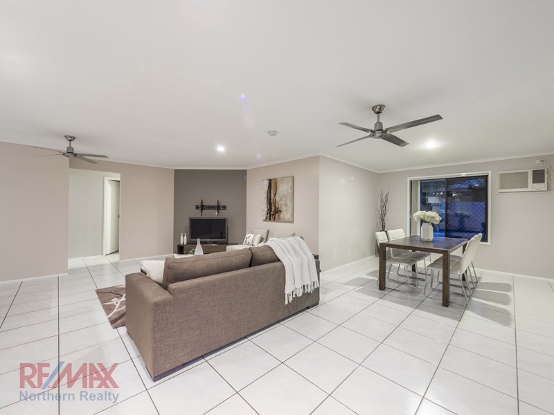 9 Canopy Cl, Warner QLD 4500