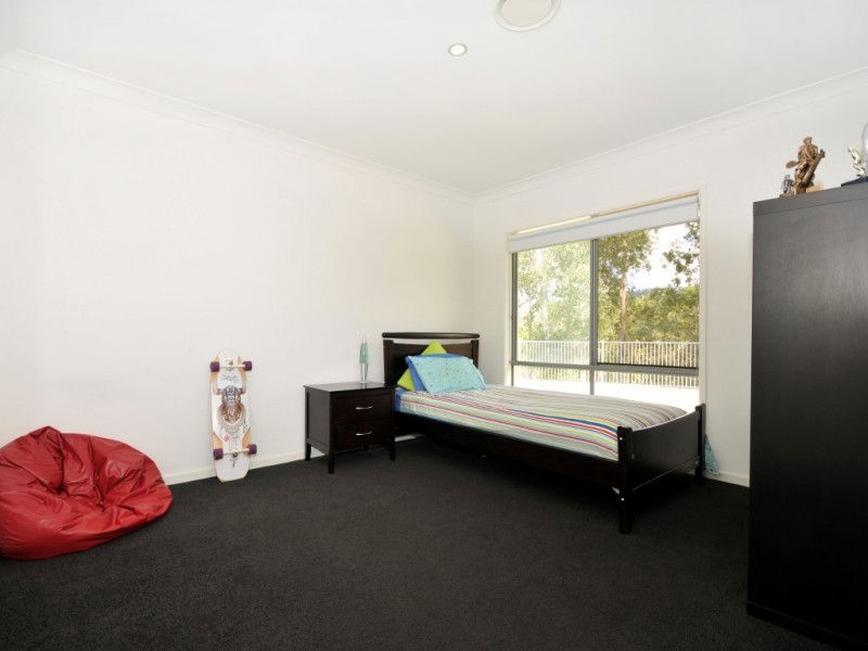 21 Rainbird Close, Bunya QLD 4055