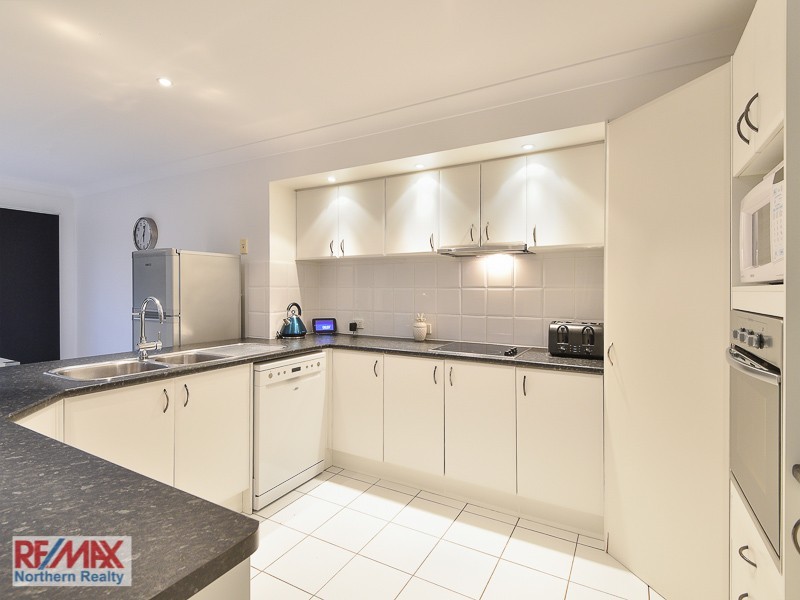 34 Pine Valley Drive, Joyner QLD 4500