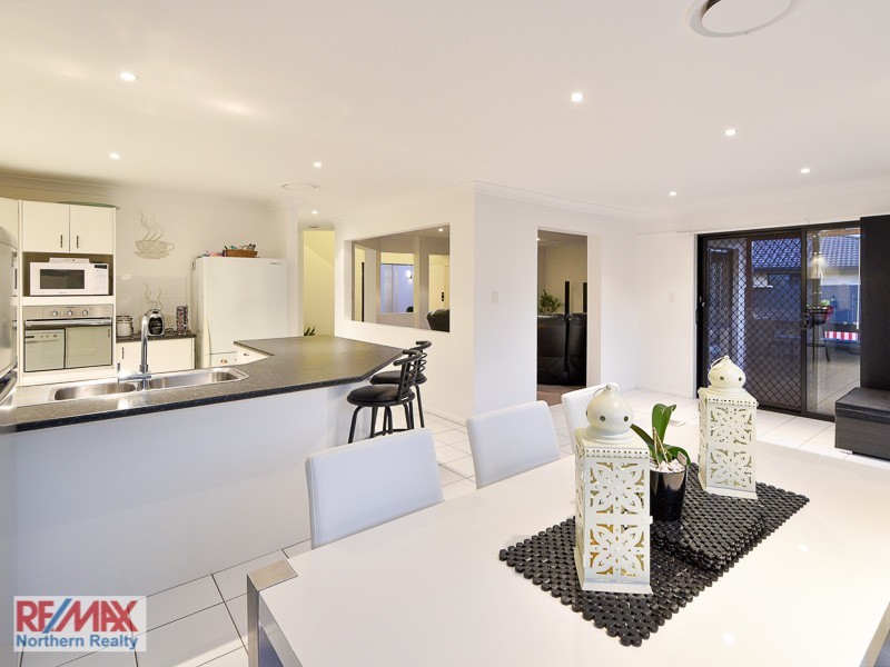 34 Pine Valley Drive, Joyner QLD 4500