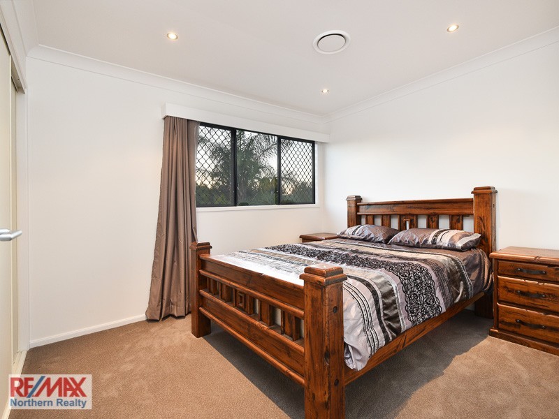 34 Pine Valley Drive, Joyner QLD 4500