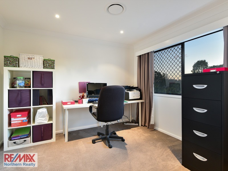 34 Pine Valley Drive, Joyner QLD 4500