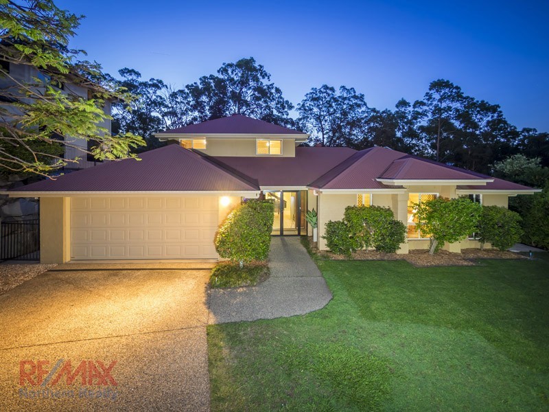4 Lambertia Ct, Albany Creek QLD 4035