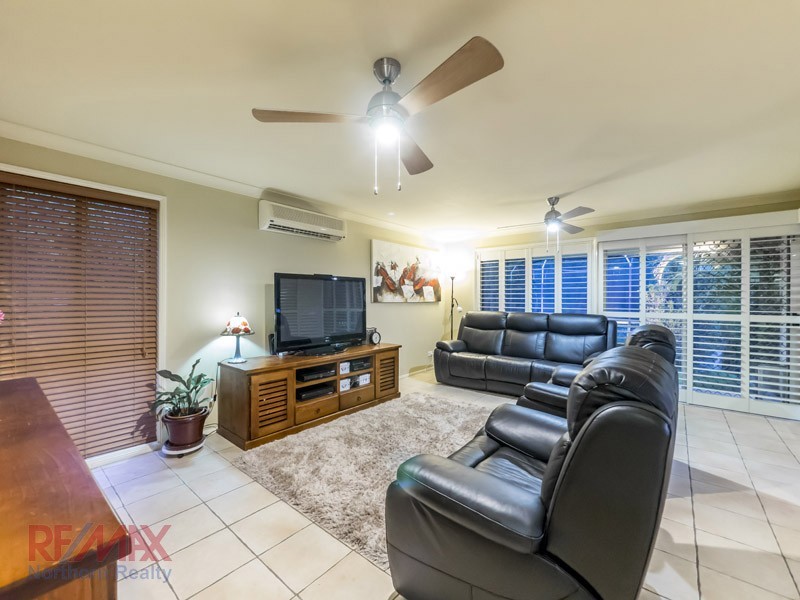 4 Lambertia Ct, Albany Creek QLD 4035