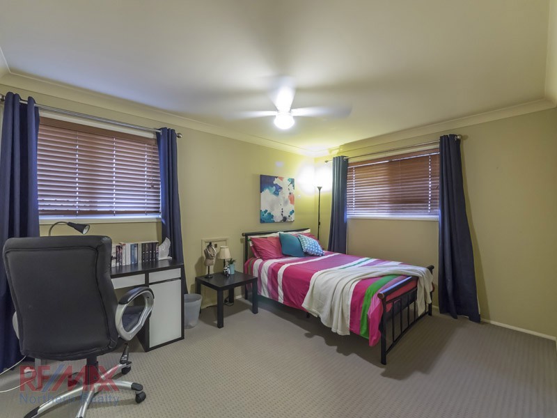 4 Lambertia Ct, Albany Creek QLD 4035