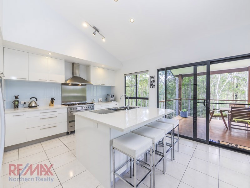 28 Rainbird Close, Bunya QLD 4055