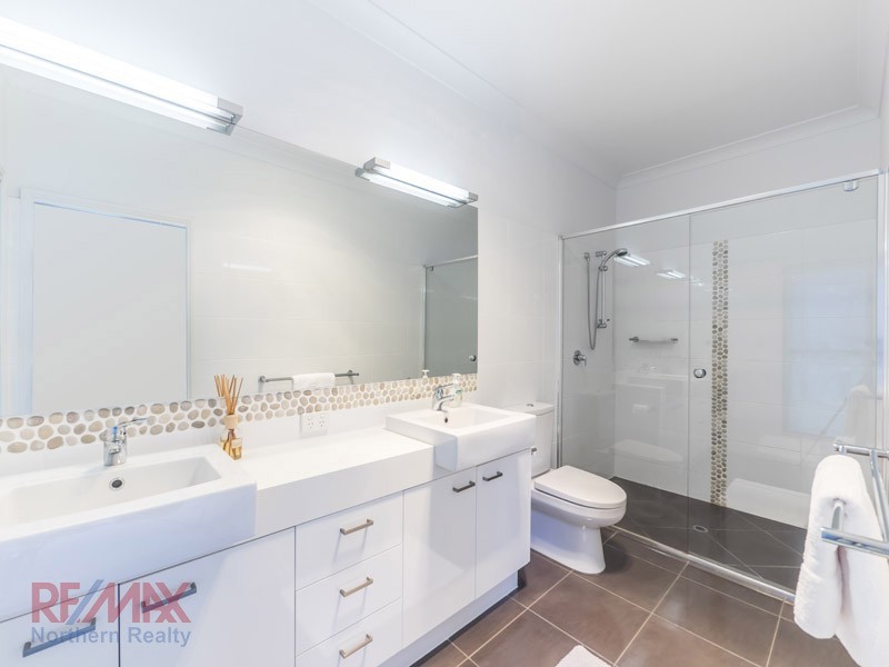 28 Rainbird Close, Bunya QLD 4055