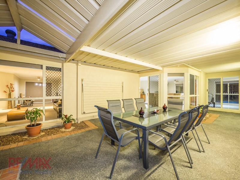 7 Mahogany Drive, Albany Creek QLD 4035