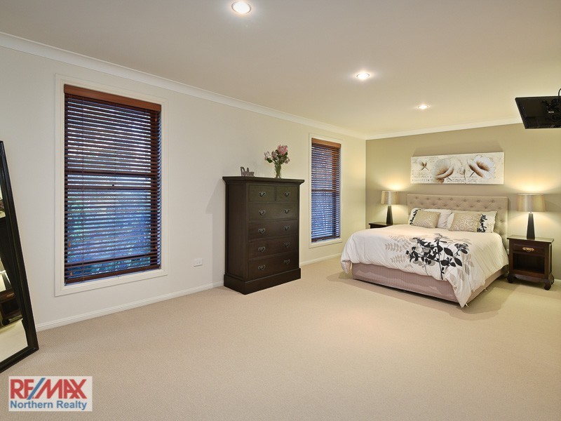 11 Birmingham Street, Eatons Hill QLD 4037