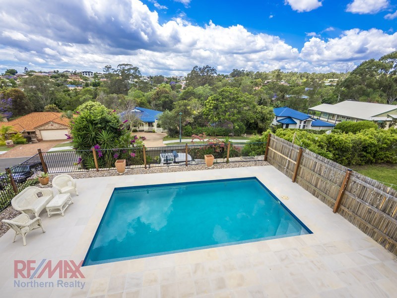 24 Silkyoak Way, Albany Creek QLD 4035