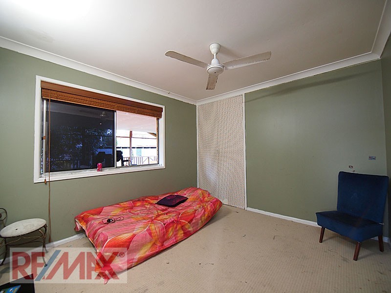 16 Windemere Rd, Albany Creek QLD 4035