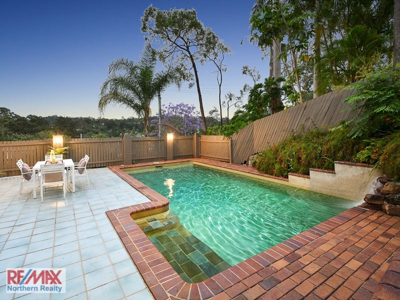 16 Towri Street, Ferny Hills QLD 4055