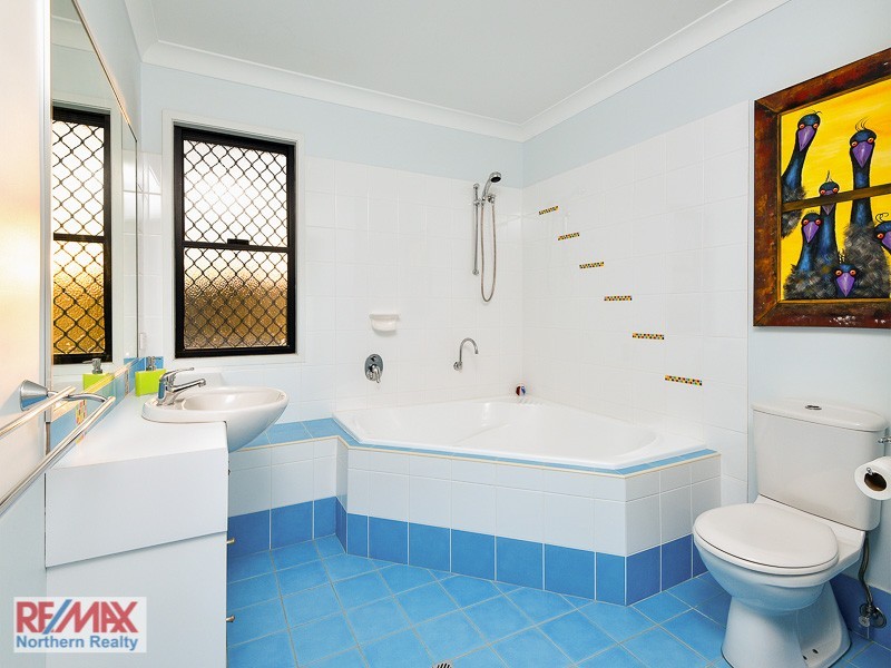 7 Mabella Court, Eatons Hill QLD 4037