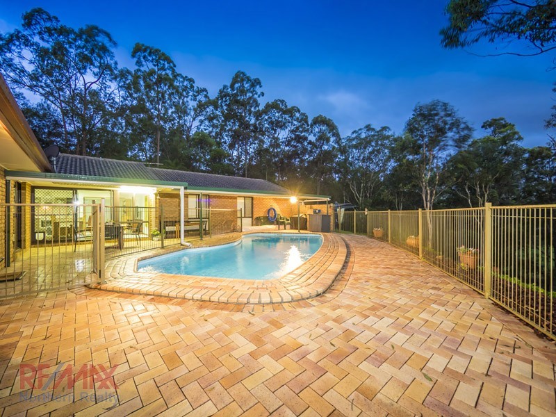 14 Pauli Ct, Warner QLD 4500