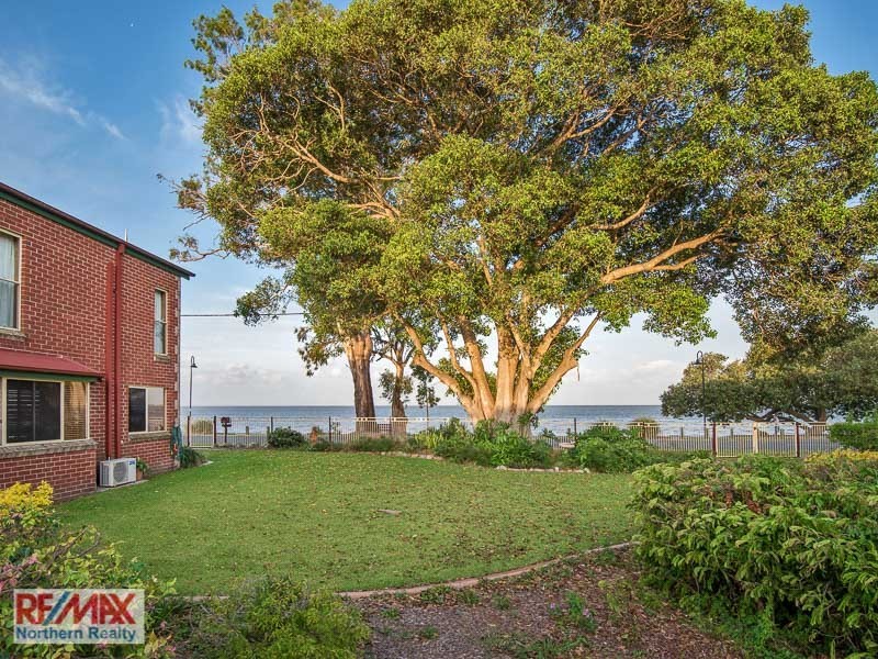 75 Esplanade, Deception Bay QLD 4508