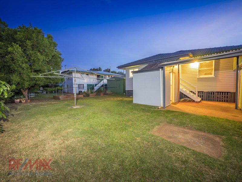 4 Tulip St, Lawnton QLD 4501