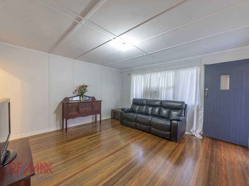 4 Tulip St, Lawnton QLD 4501