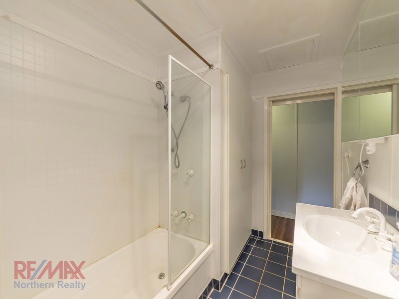 4 Tulip St, Lawnton QLD 4501