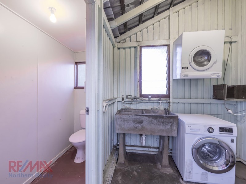 4 Tulip St, Lawnton QLD 4501