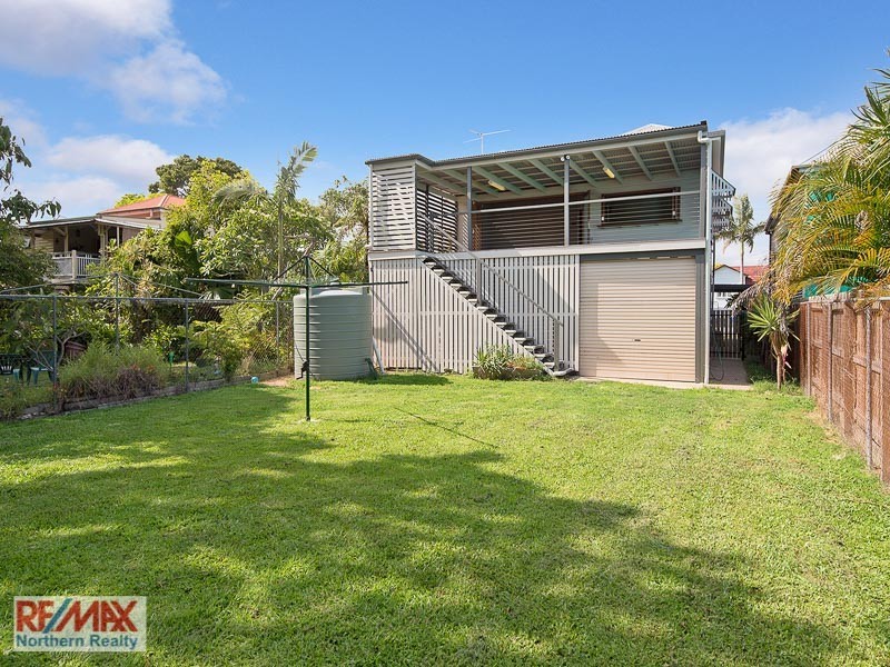 28 Kate Street, Shorncliffe QLD 4017