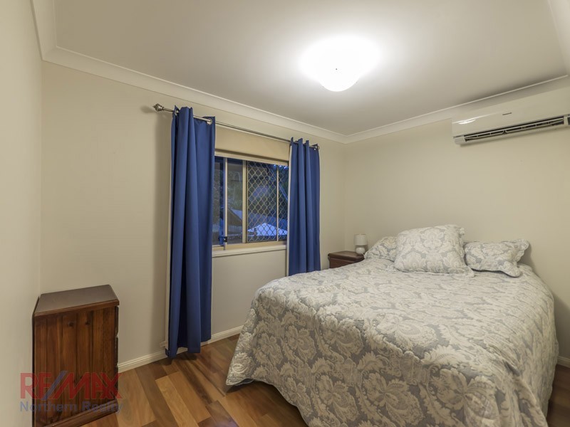 33 COWRIE PDE, Albany Creek QLD 4035