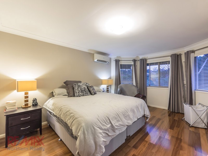 33 COWRIE PDE, Albany Creek QLD 4035