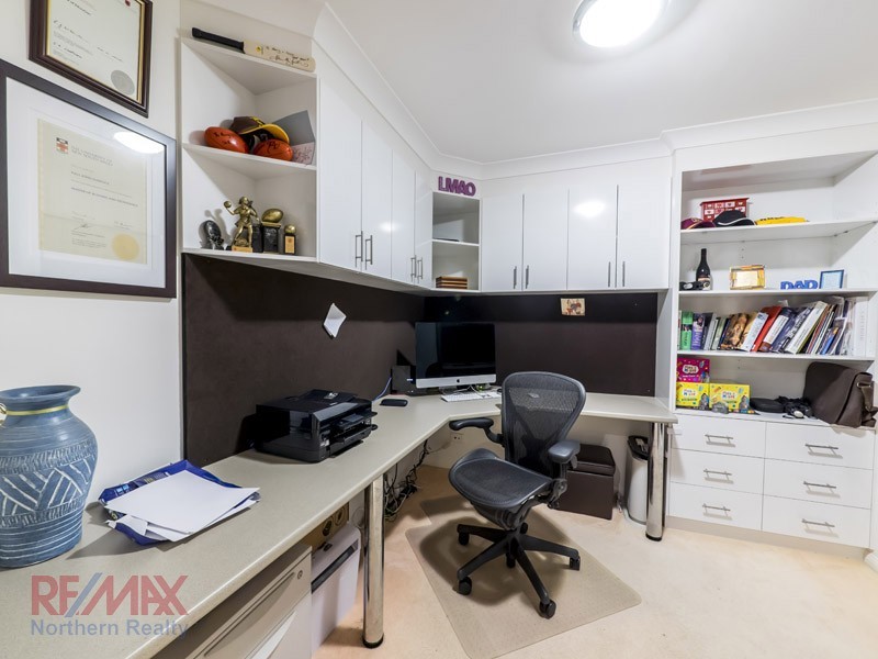 33 COWRIE PDE, Albany Creek QLD 4035