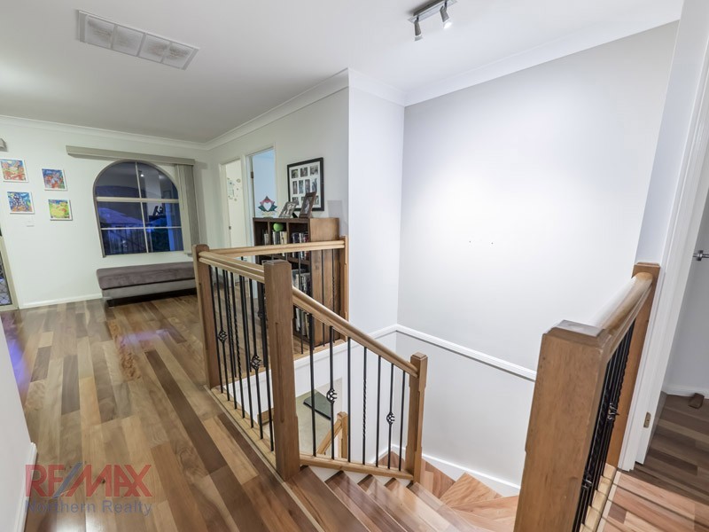 33 COWRIE PDE, Albany Creek QLD 4035