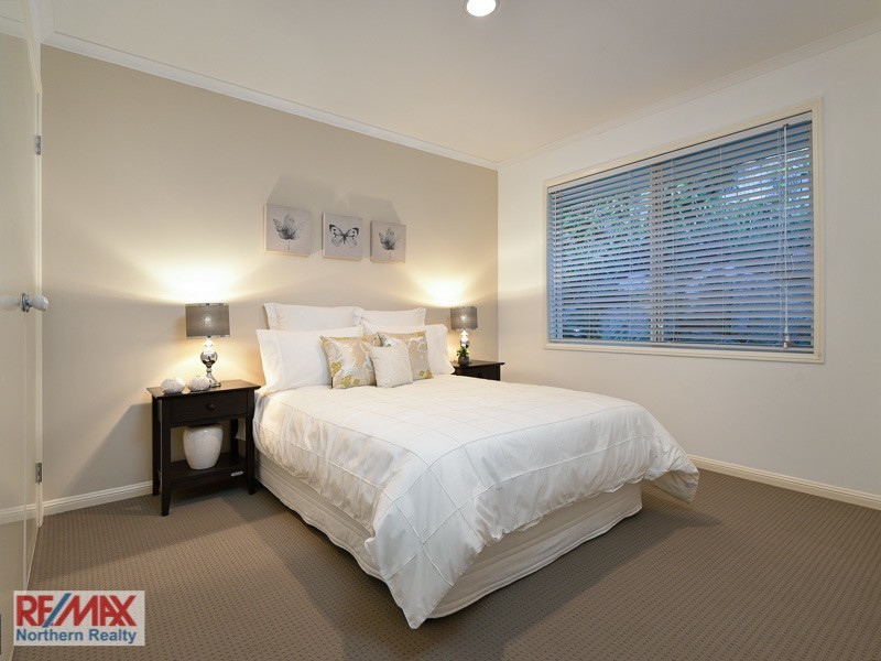 4 Diorama Court, Eatons Hill QLD 4037