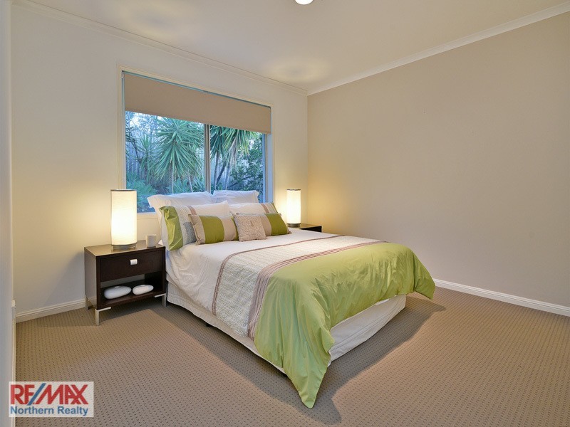 4 Diorama Court, Eatons Hill QLD 4037
