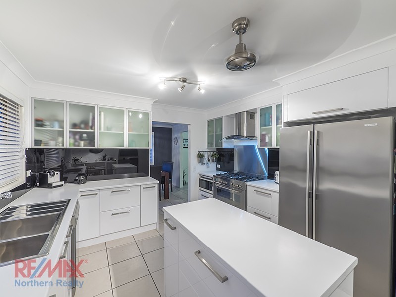 9 Challinor Drive, Albany Creek QLD 4035