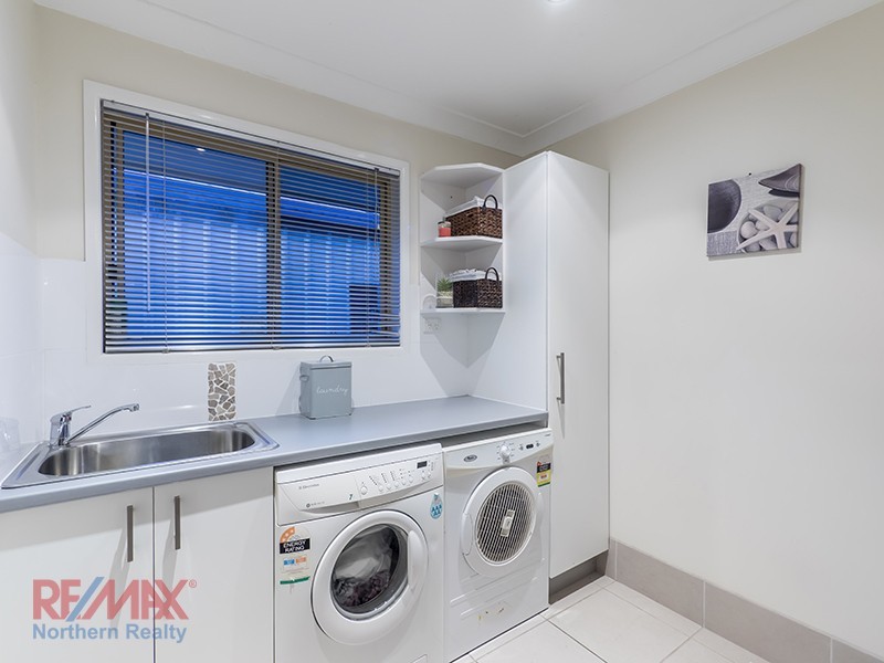 9 Challinor Drive, Albany Creek QLD 4035