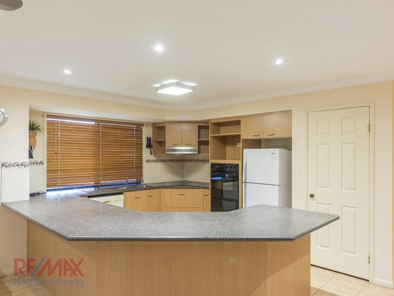 24 Valencia Court, Eatons Hill QLD 4037