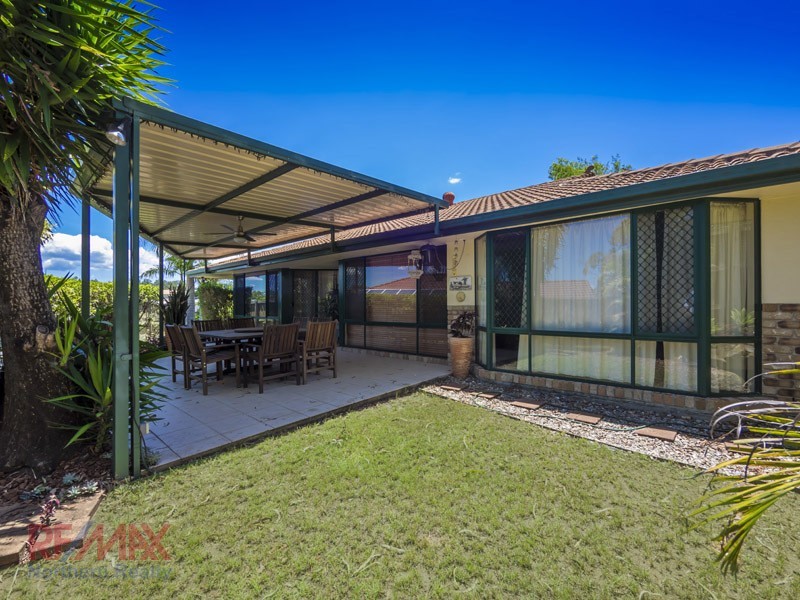 24 Valencia Court, Eatons Hill QLD 4037