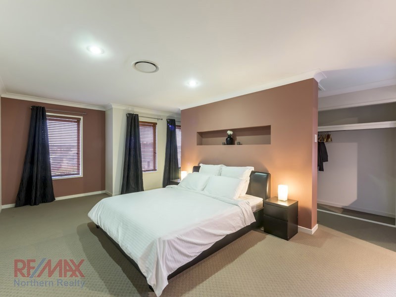 26 Ballyalla Cres, Warner QLD 4500