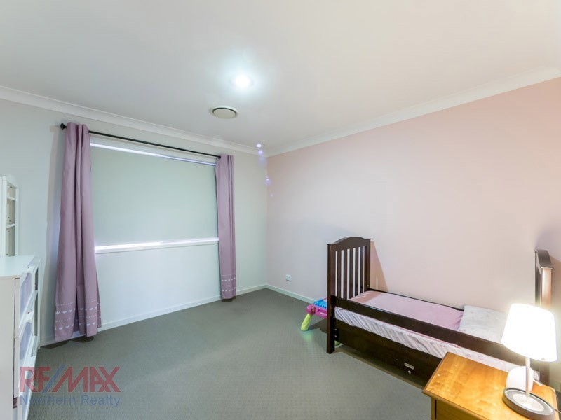 26 Ballyalla Cres, Warner QLD 4500